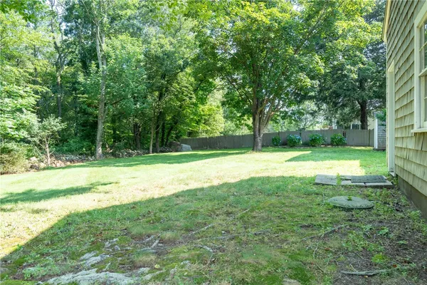 $4,200 | 48 Pleasant Street, Portsmouth, RI 02871