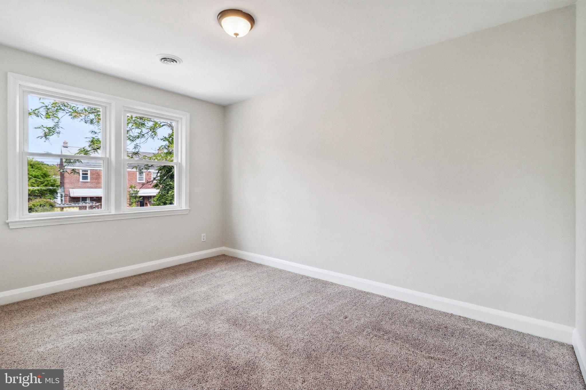 5806 Falkirk Road Baltimore, MD 21239 - Photo 17 of 25