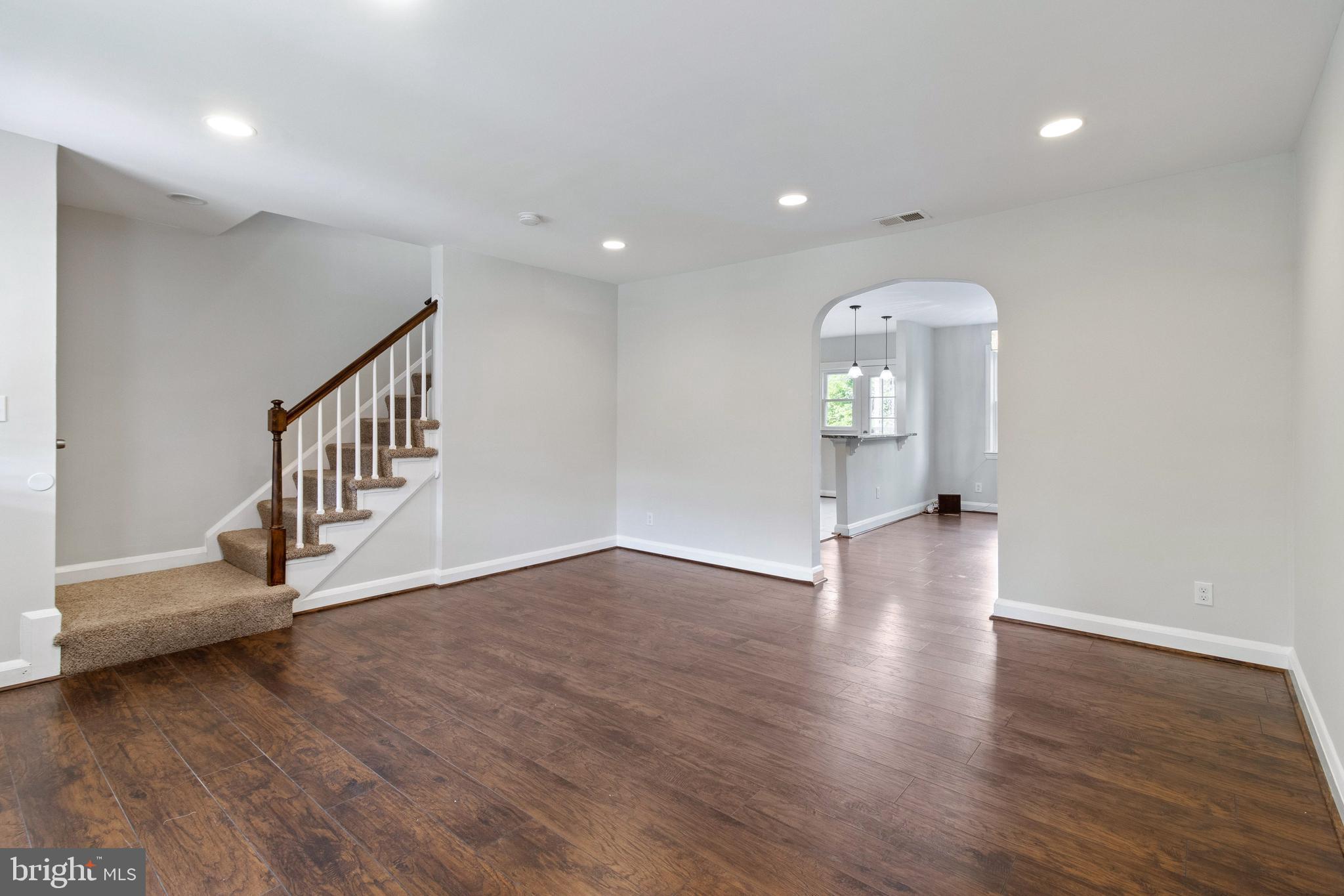 5806 Falkirk Road Baltimore, MD 21239 - Photo 5 of 25
