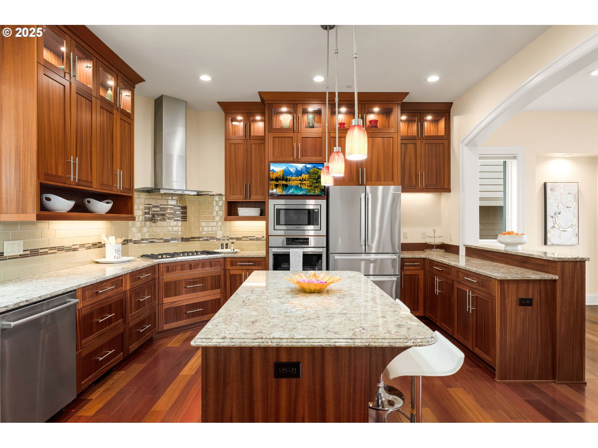 4018 Northwest Riggs Drive Portland, OR 97229 - Photo 13 of 48 Gallery Image 13