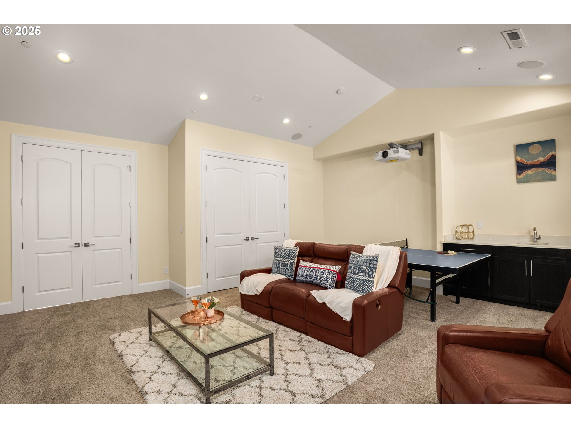 4018 Northwest Riggs Drive Portland, OR 97229 - Photo 28 of 48 Gallery Image 28
