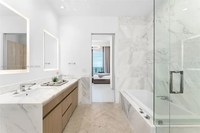 $9,750,000 | 2811 South Bayshore Drive, Unit 20BC, Miami, FL 33133