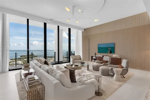 $9,750,000 | 2811 South Bayshore Drive, Unit 20BC, Miami, FL 33133