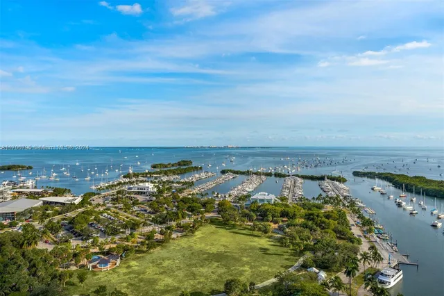 $9,750,000 | 2811 South Bayshore Drive, Unit 20BC, Miami, FL 33133
