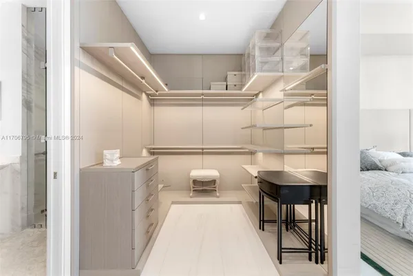 $9,750,000 | 2811 South Bayshore Drive, Unit 20BC, Miami, FL 33133