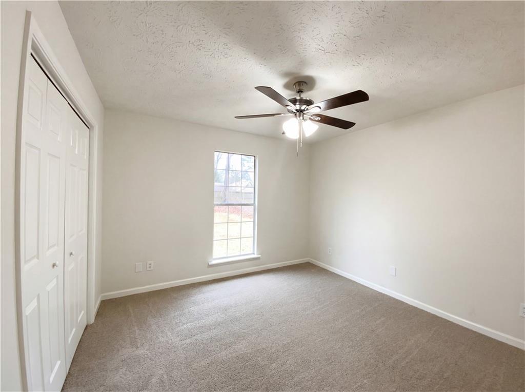 515 Oakview Drive Stockbridge, GA 30281 - Photo 11 of 19