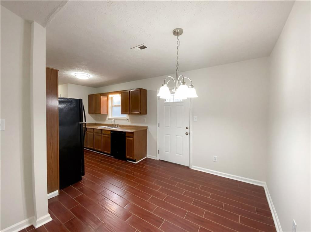 515 Oakview Drive Stockbridge, GA 30281 - Photo 6 of 19