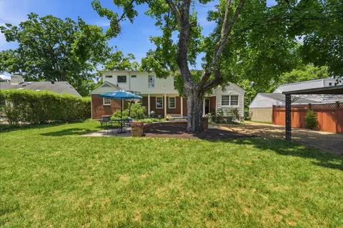 $1,375,000 | 3008 New Natchez Trace, Nashville, TN 37215