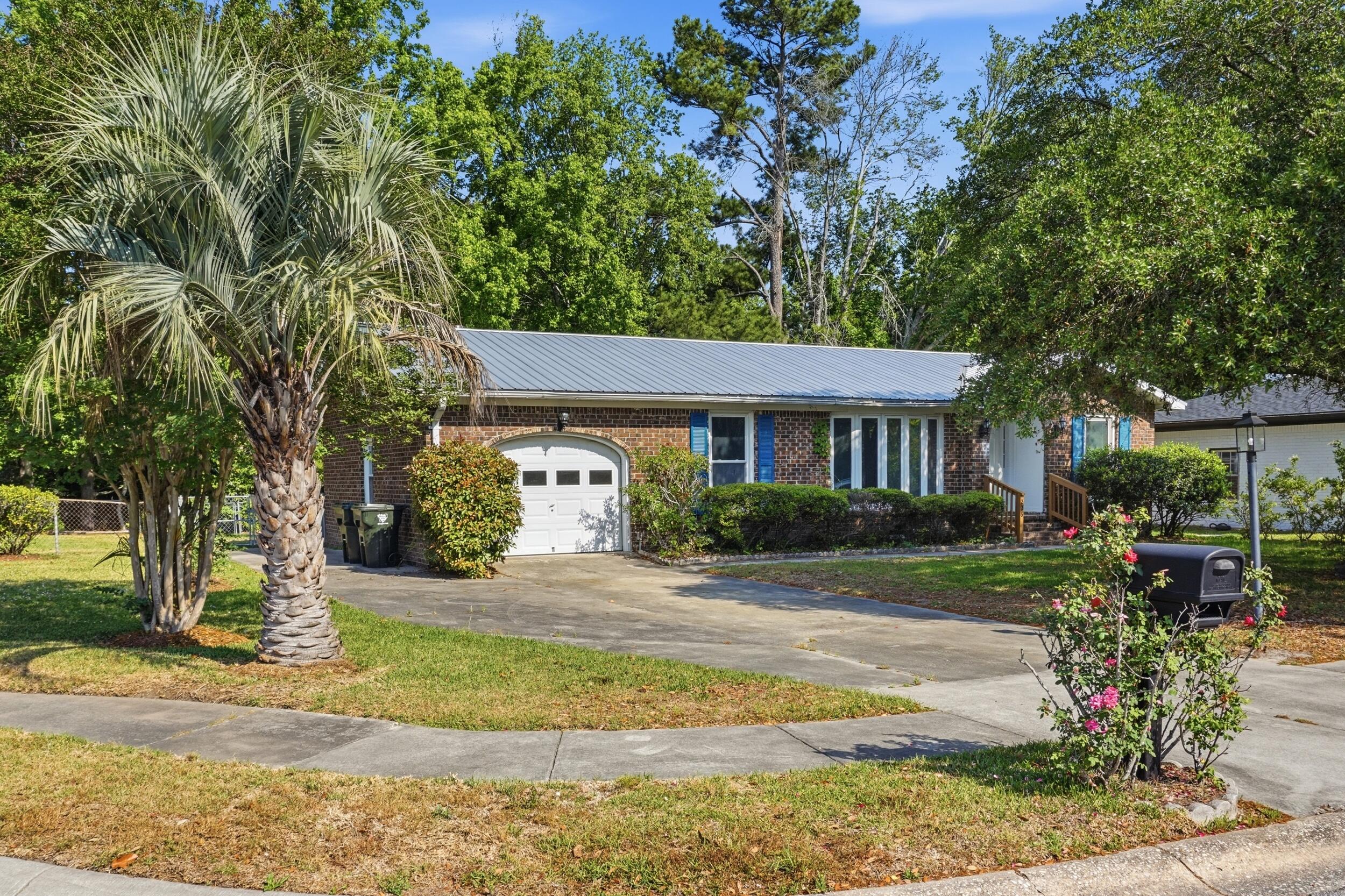 226 Loblolly Circle Ladson, SC 29456 - Photo 2 of 48 dsc03811