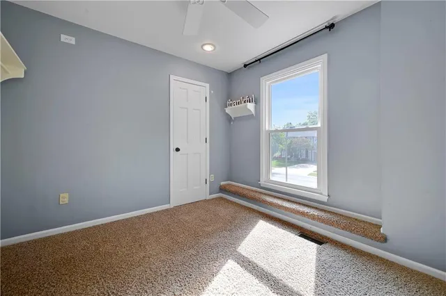 $407,500 | 14424 West 84th Terrace, Lenexa, KS 66215