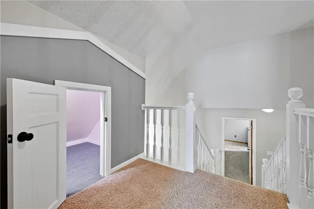 $407,500 | 14424 West 84th Terrace, Lenexa, KS 66215