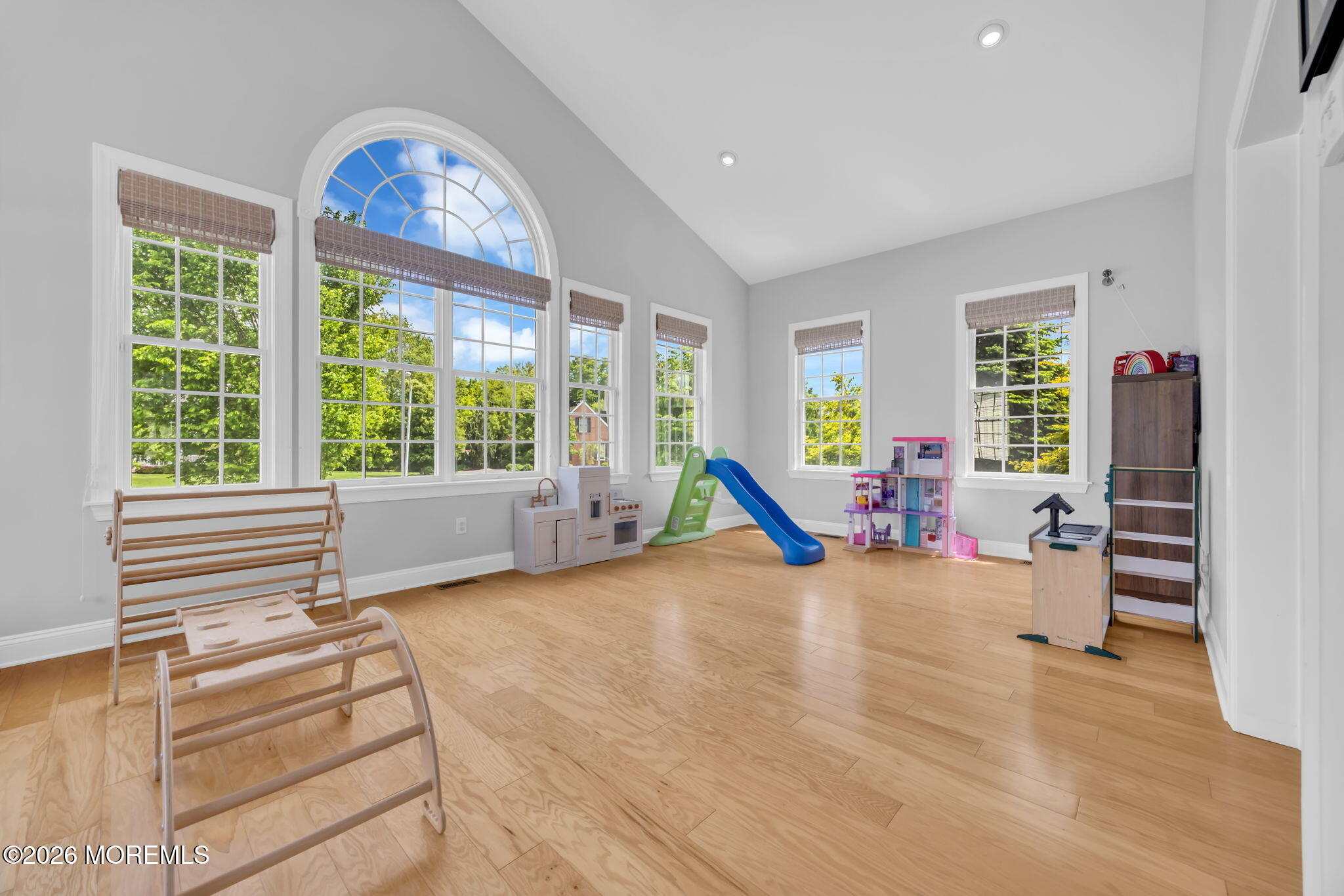 27 Hanging Rock Road Freehold, NJ 07728 - Photo 24 of 66 24-web-or-mls-2M1A5195