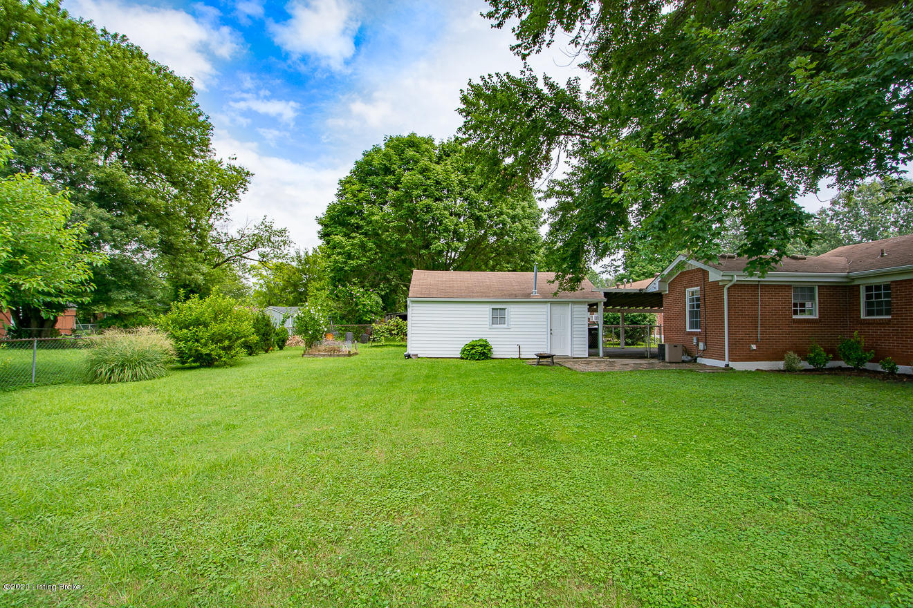 5603 Mt Washington Road Louisville, KY 40229 - Photo 29 of 37 Backyard