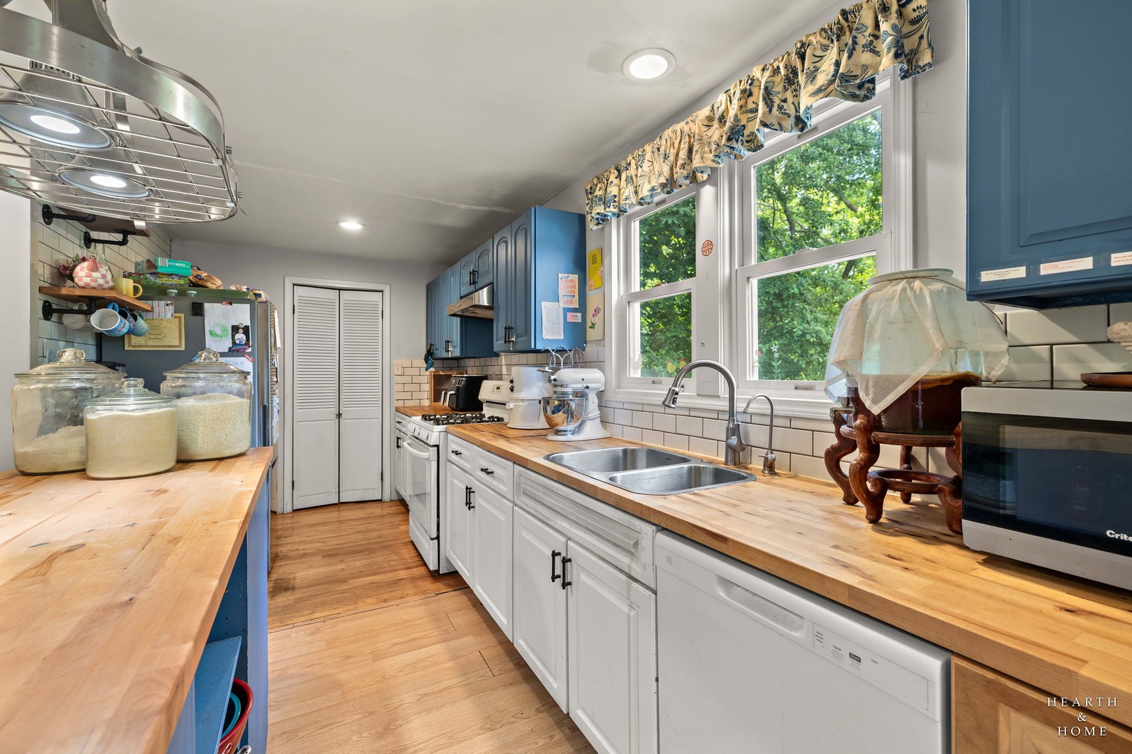 614 Algonquin Road Fox River Grove, IL 60021 - Photo 18 of 49