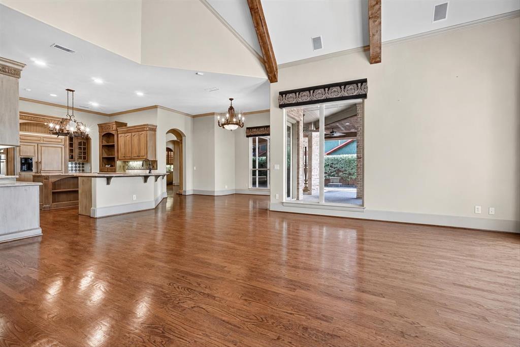 6032 Burgundy Road Dallas, TX 75230 - Photo 13 of 39 Gallery Image 13