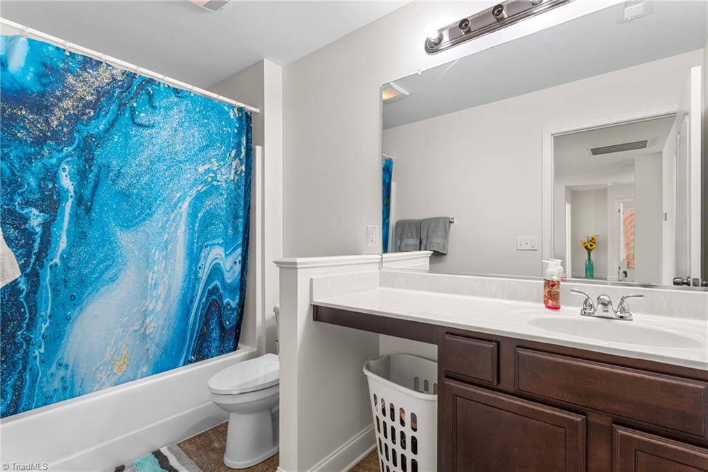 4000 Brayden Drive High Point, NC 27265 - Photo 34 of 36