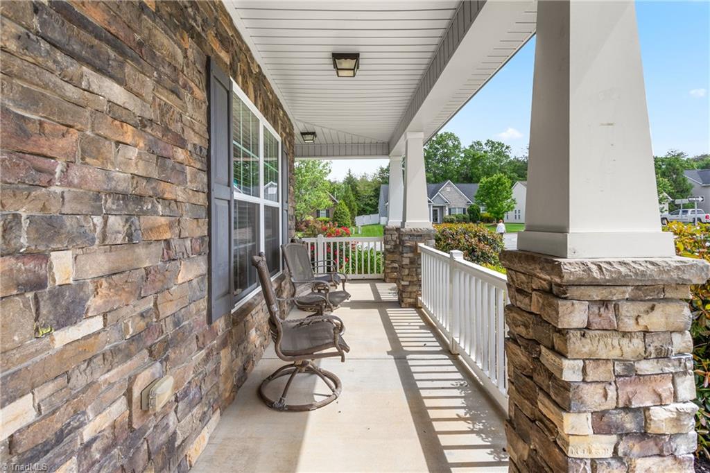 4000 Brayden Drive High Point, NC 27265 - Photo 4 of 36