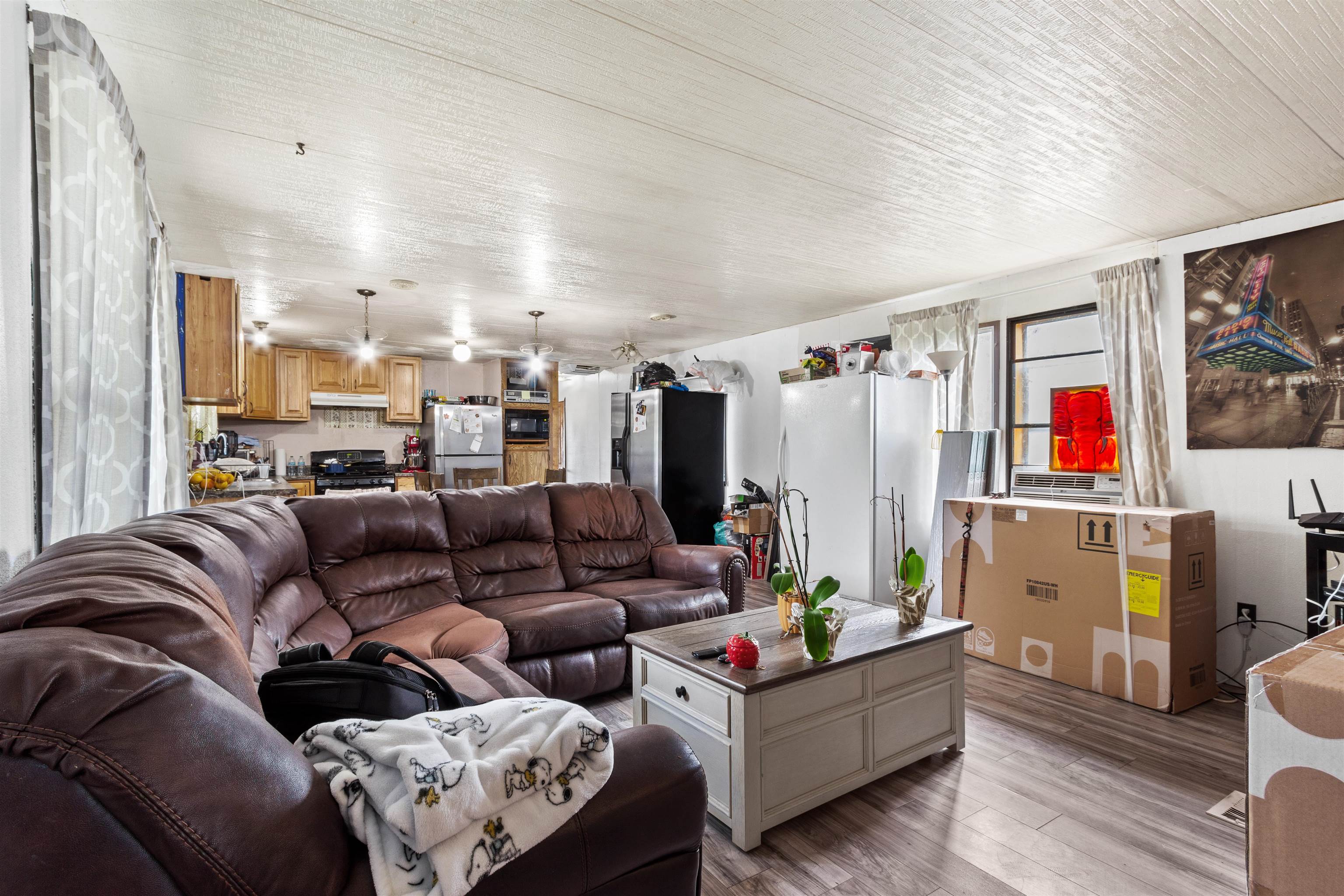 424 32 Road, Unit 262 Clifton, CO 81520 - Photo 5 of 16 a living room with furniture and a couch