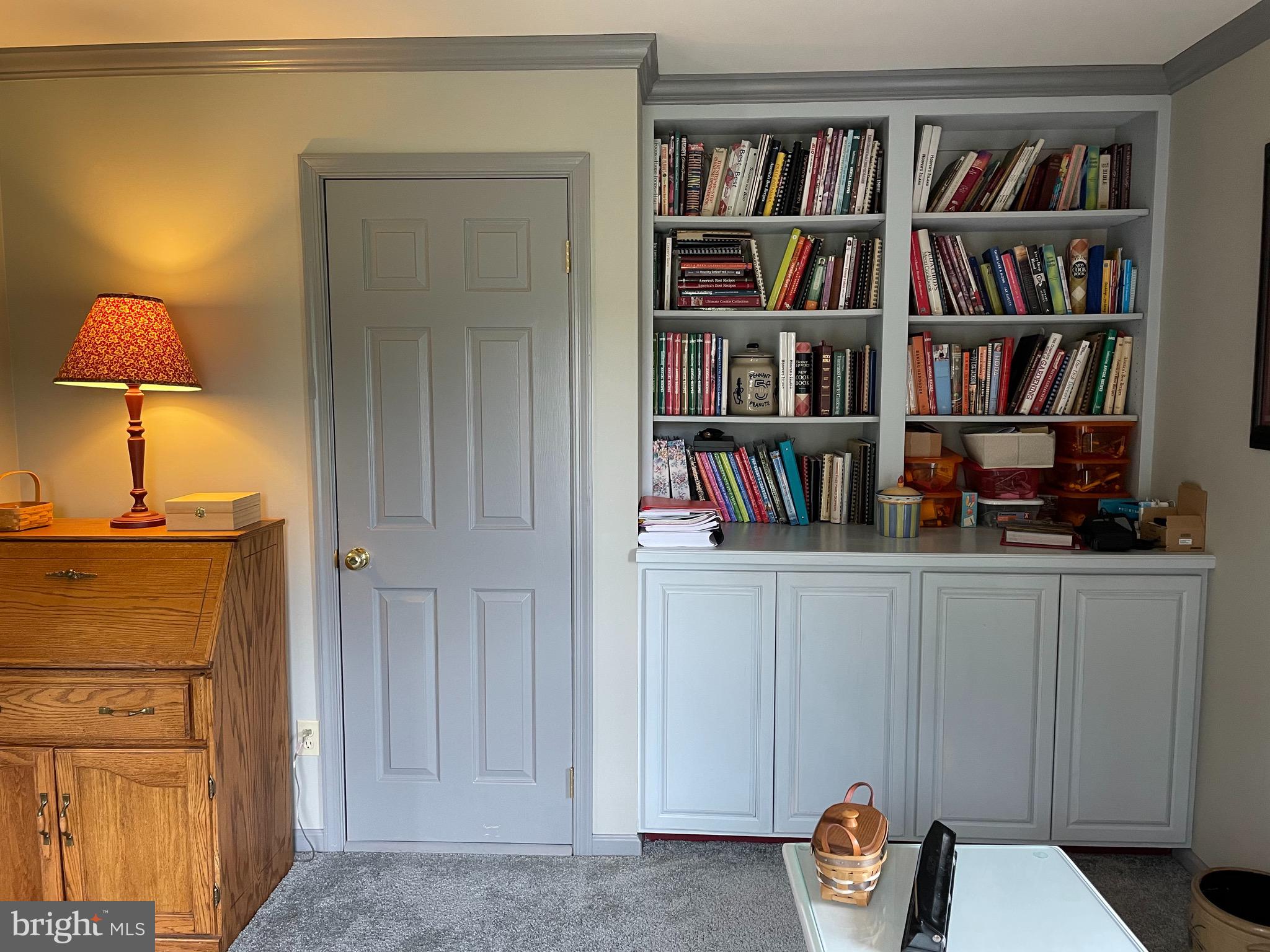 27950 Substation Road Denton, MD 21629 - Photo 7 of 80 Built-in bookcase/cabinets with closet too.