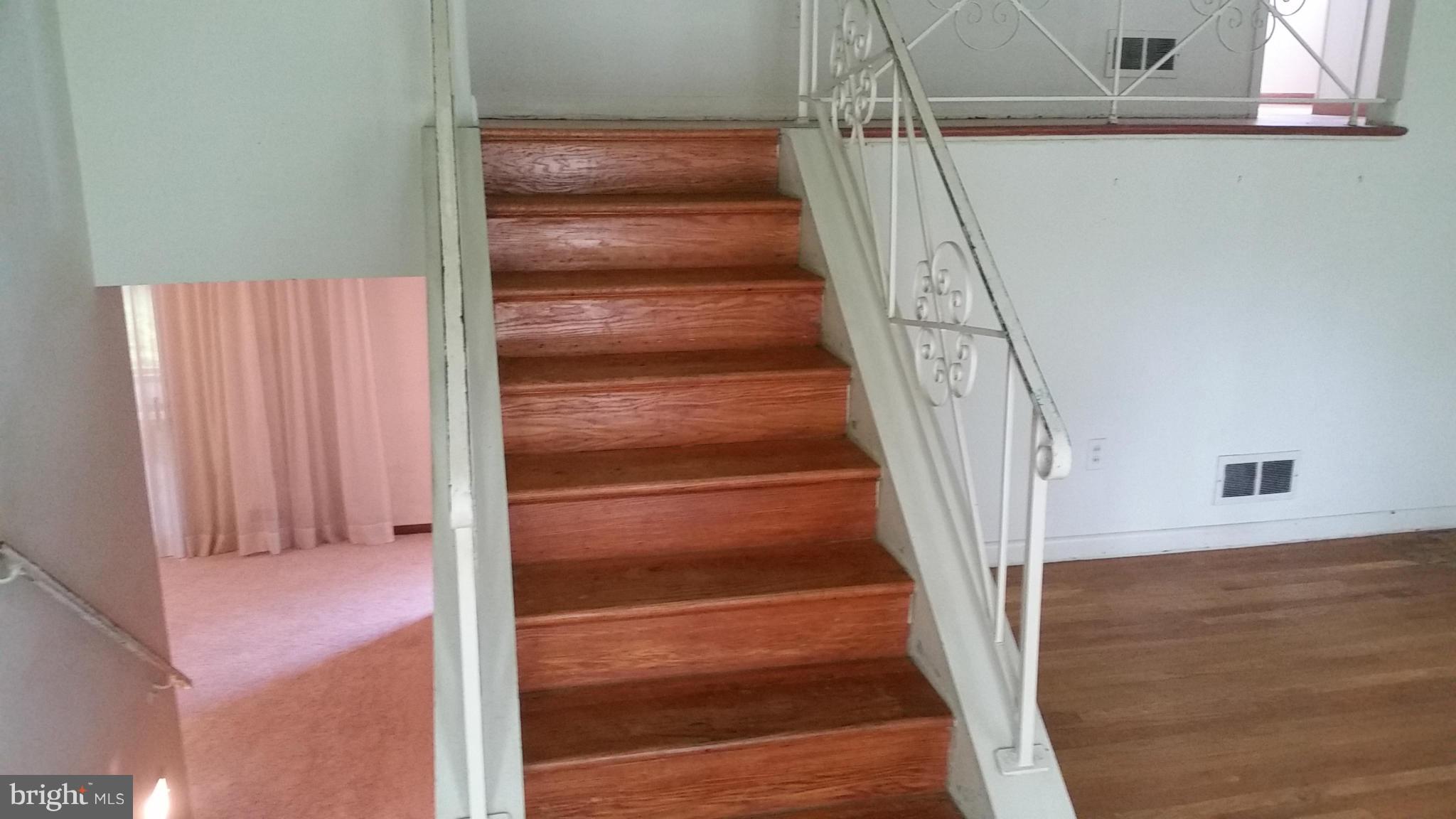 3705 Leverton Street Silver Spring, MD 20906 - Photo 11 of 22 Interior (General)