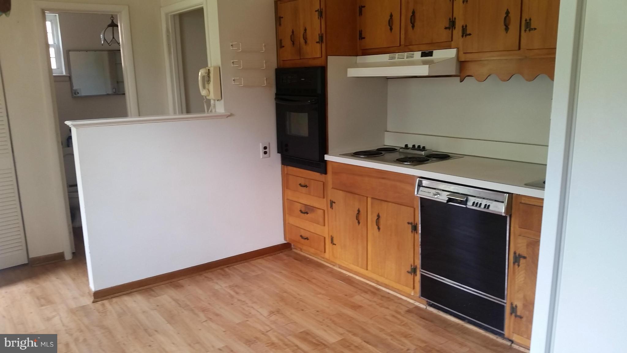 3705 Leverton Street Silver Spring, MD 20906 - Photo 10 of 22 Kitchen