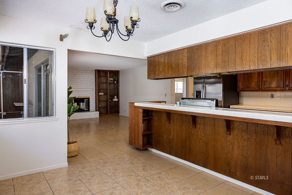 230 Larkspur Street Ridgecrest, CA 93555 - Photo 12 of 39