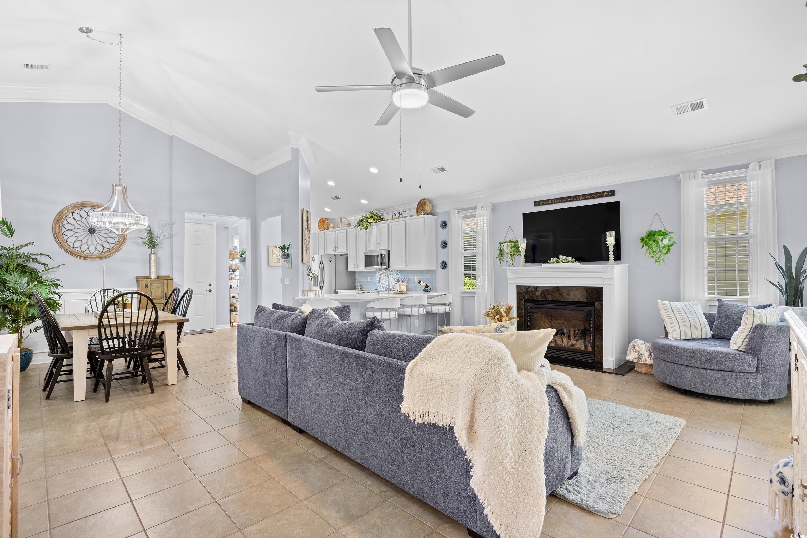 893 Laquinta Loop Murrells Inlet, SC 29576 - Photo 10 of 40