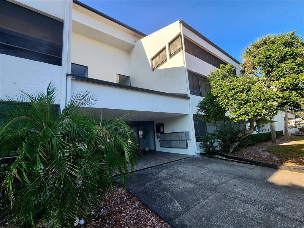 2579 Countryside Boulevard, Unit 1204 Clearwater, FL 33761 - Photo 15 of 17