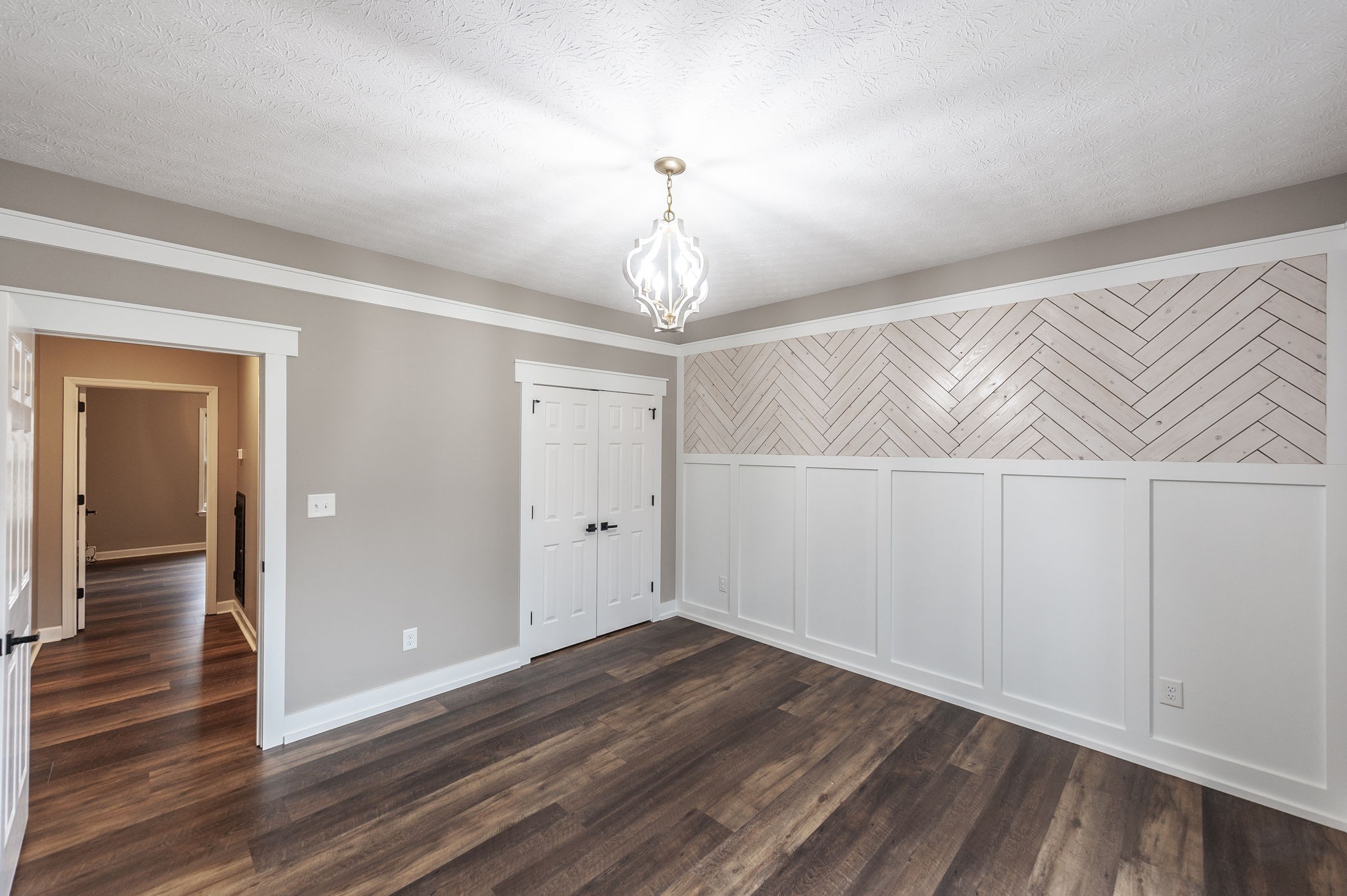 1133 Inneswood Drive Gallatin, TN 37066 - Photo 34 of 57 a view of a room with wooden floor