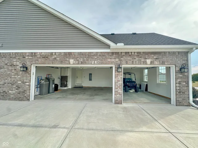 $430,000 | 112 Eagle Drive, Covington, IN 47932