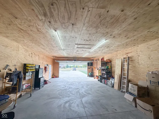 $430,000 | 112 Eagle Drive, Covington, IN 47932