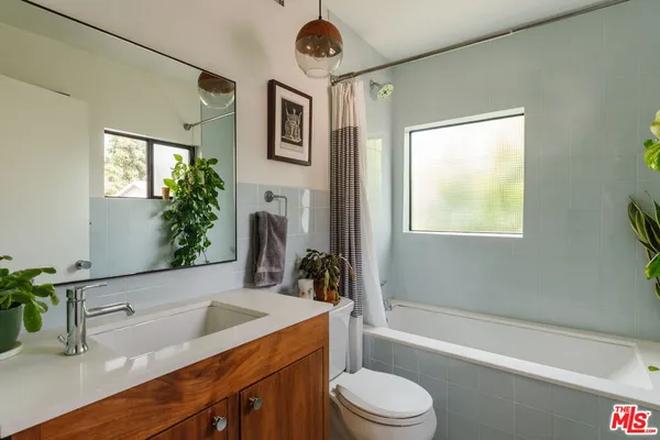 $1,149,000 | 5640 Irvington Place, Los Angeles, CA 90042