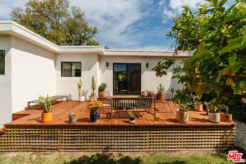 $1,149,000 | 5640 Irvington Place, Los Angeles, CA 90042