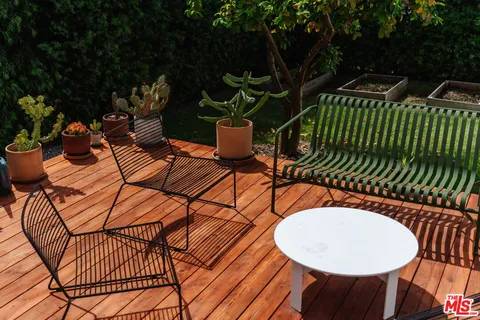 $1,149,000 | 5640 Irvington Place, Los Angeles, CA 90042