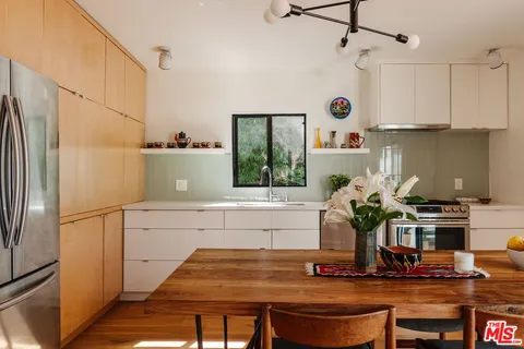 $1,149,000 | 5640 Irvington Place, Los Angeles, CA 90042