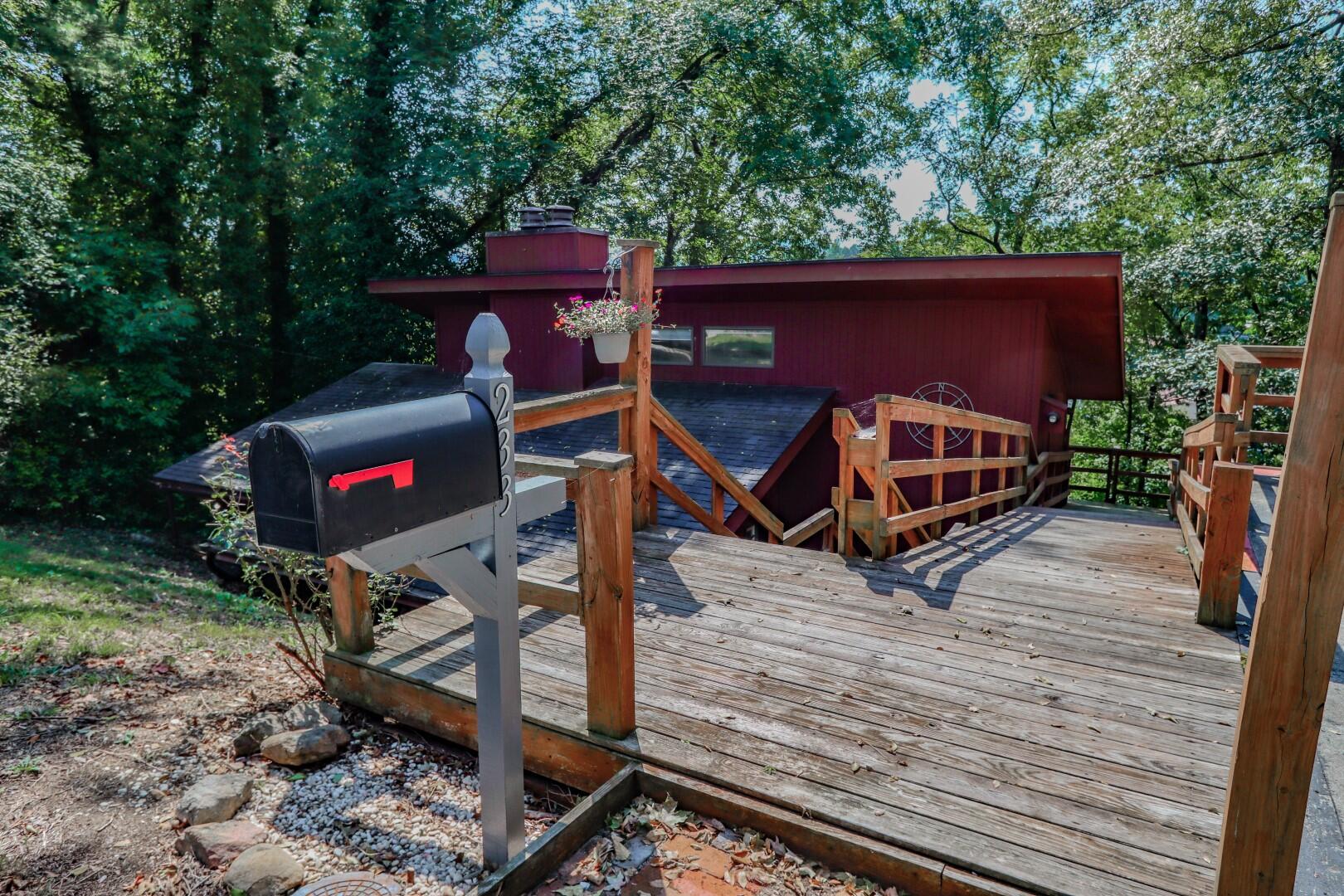 233 Clifton Heights Road Newport, TN 37821 - Photo 12 of 40 8.5