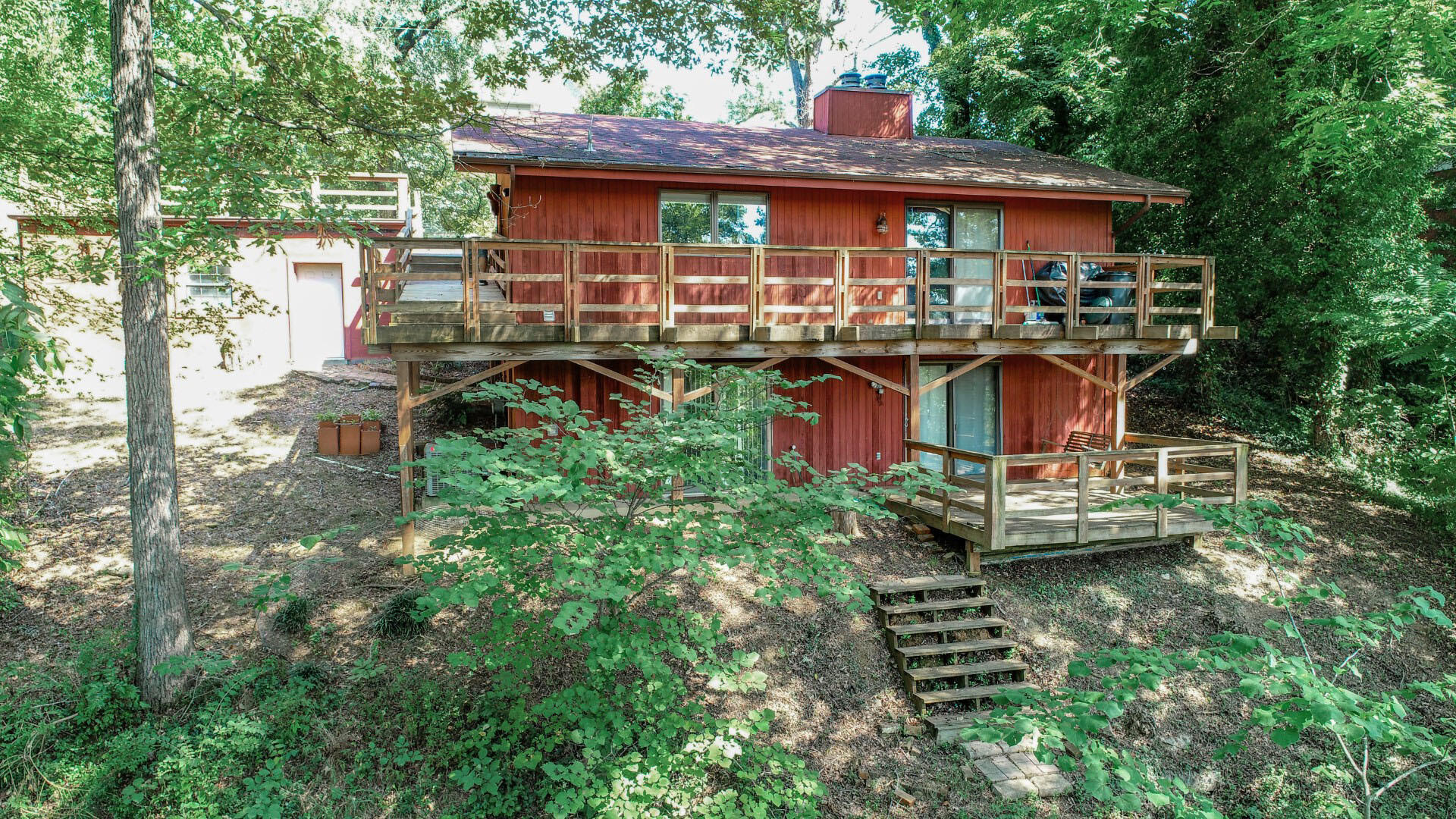 233 Clifton Heights Road Newport, TN 37821 - Photo 2 of 40 2