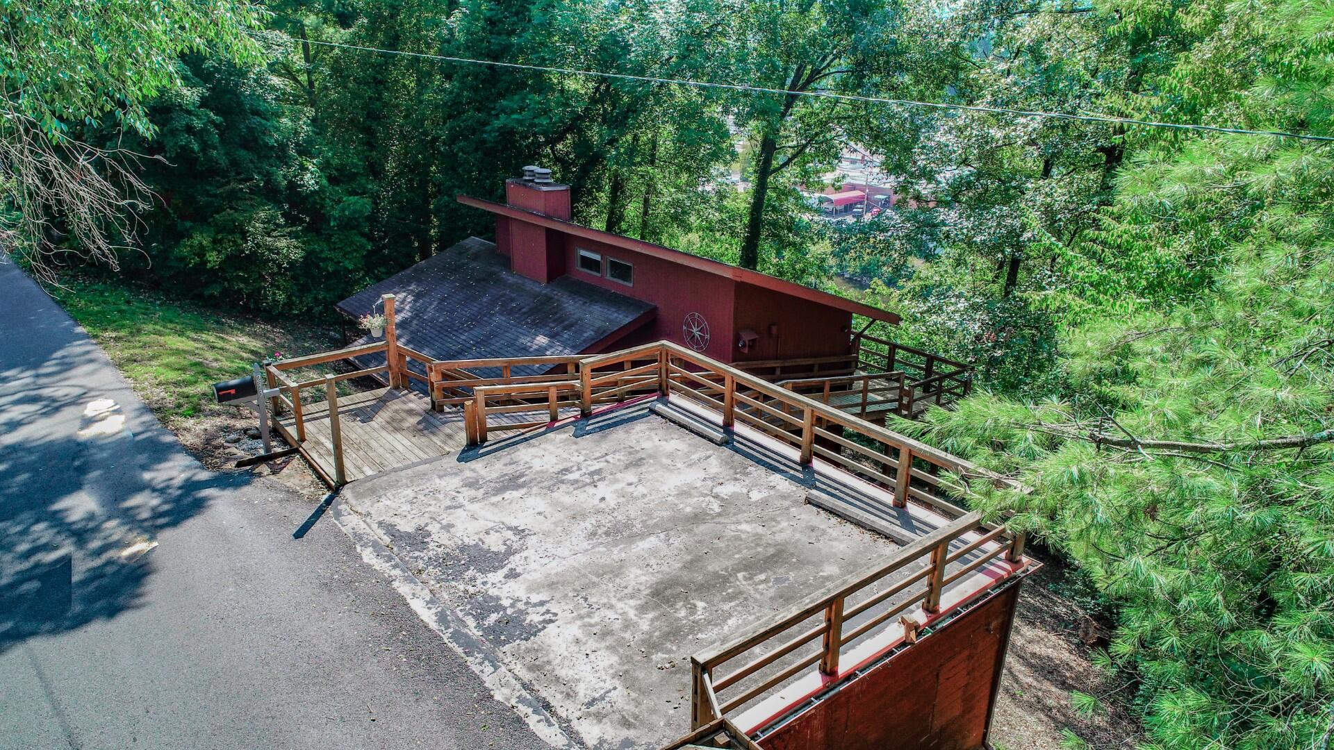 233 Clifton Heights Road Newport, TN 37821 - Photo 10 of 40 7