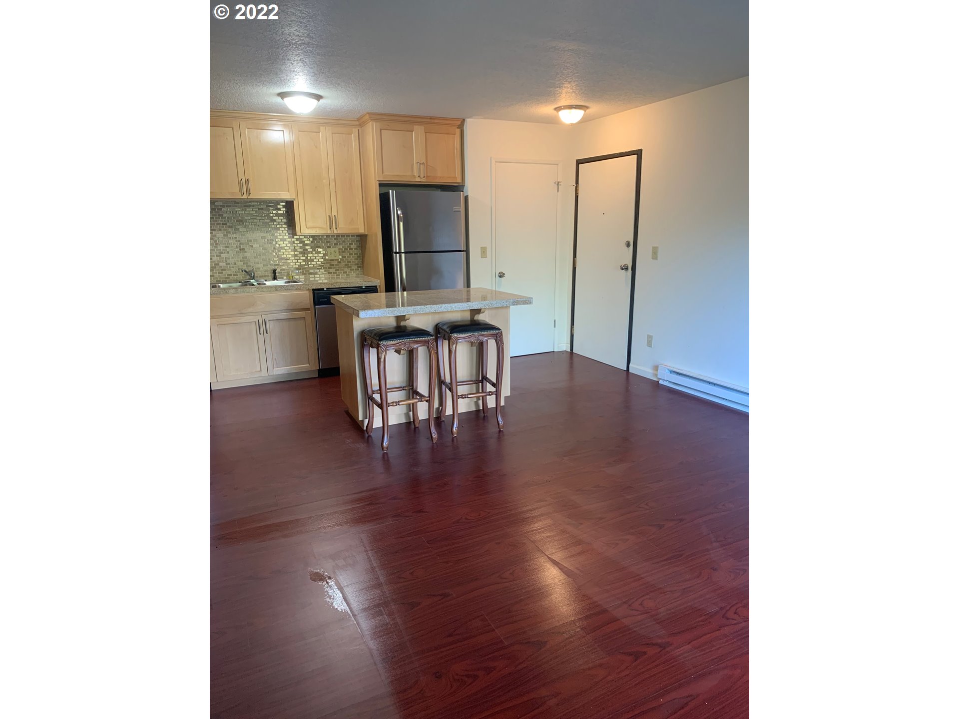 11040 Southwest Greenburg Road, Unit 103 Tigard, OR 97223 - Photo 11 of 22 Gallery Image 11