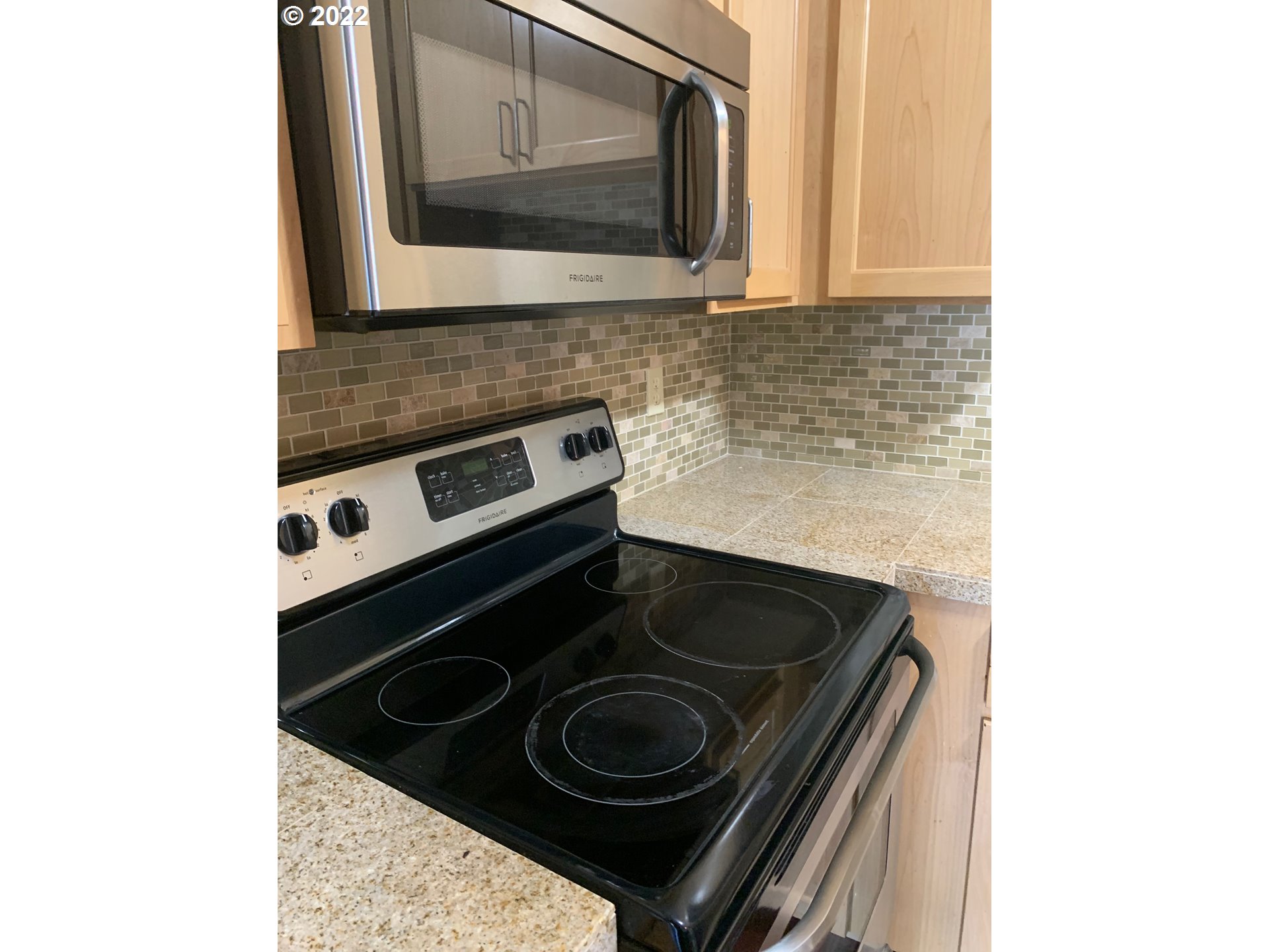 11040 Southwest Greenburg Road, Unit 103 Tigard, OR 97223 - Photo 17 of 22 Gallery Image 17