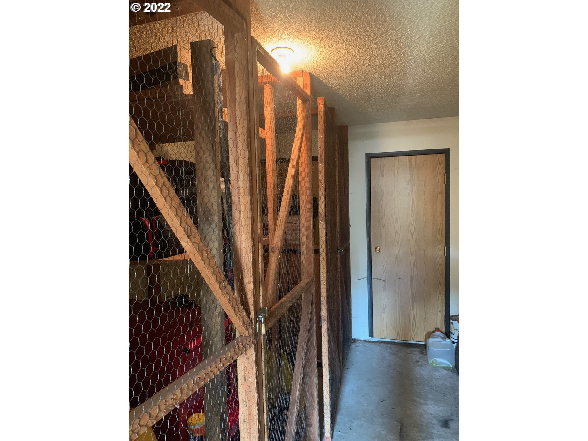 11040 Southwest Greenburg Road, Unit 103 Tigard, OR 97223 - Photo 18 of 22 Gallery Image 18
