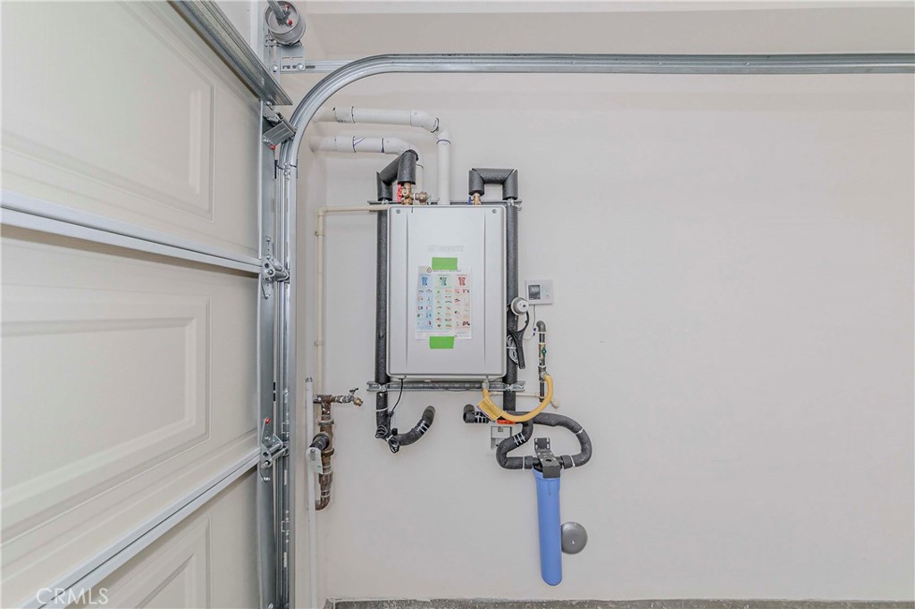 7002 Citron Lane Cypress, CA 90630 - Photo 37 of 43