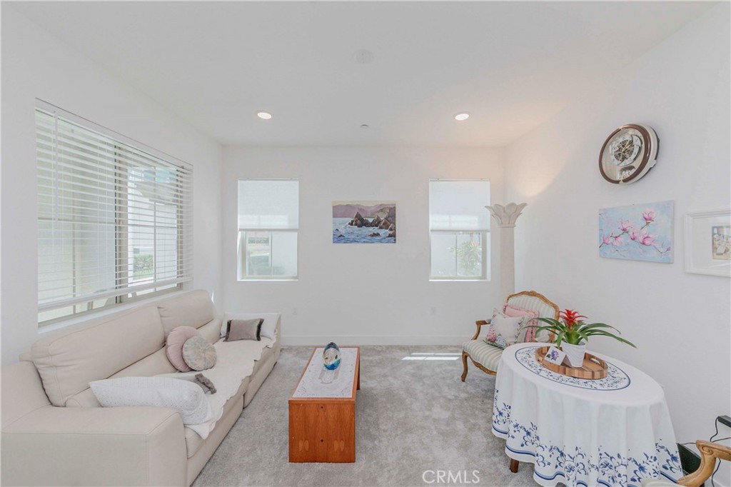 7002 Citron Lane Cypress, CA 90630 - Photo 7 of 43