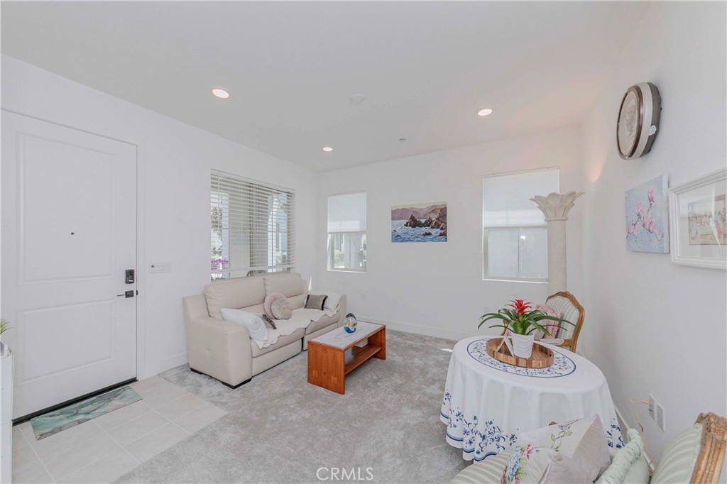 7002 Citron Lane Cypress, CA 90630 - Photo 8 of 43