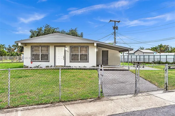 $2,750 | 20622 Northwest 23rd Court, Miami Gardens, FL 33056