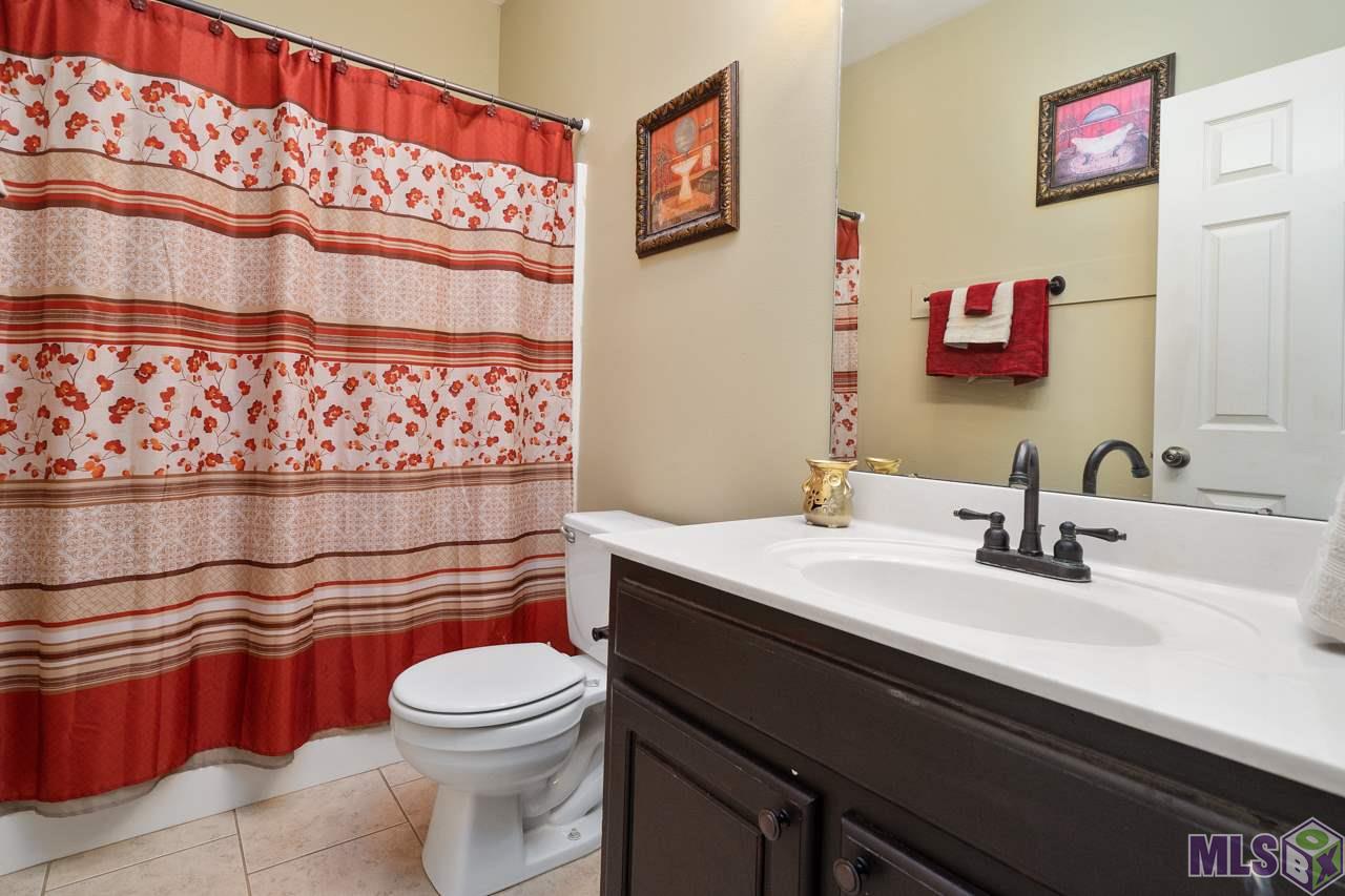 9566 Arnold Road Denham Springs, LA 70726 - Photo 15 of 20