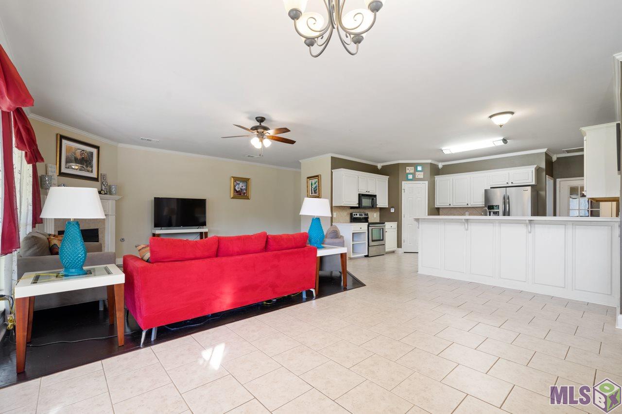 9566 Arnold Road Denham Springs, LA 70726 - Photo 18 of 20