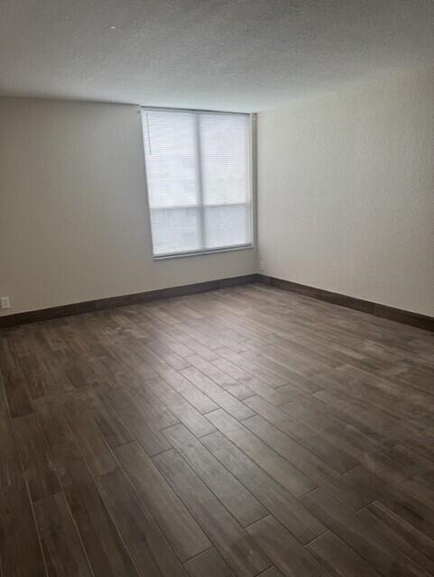 1000 Spanish River Road, Unit 3B Boca Raton, FL 33432 - Photo 5 of 22 Bedroom