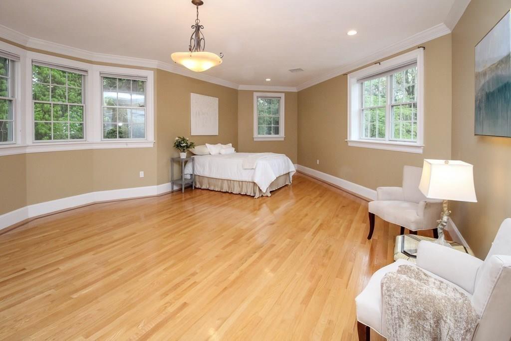 39 Denton Road Wellesley, MA 02482 - Photo 11 of 23