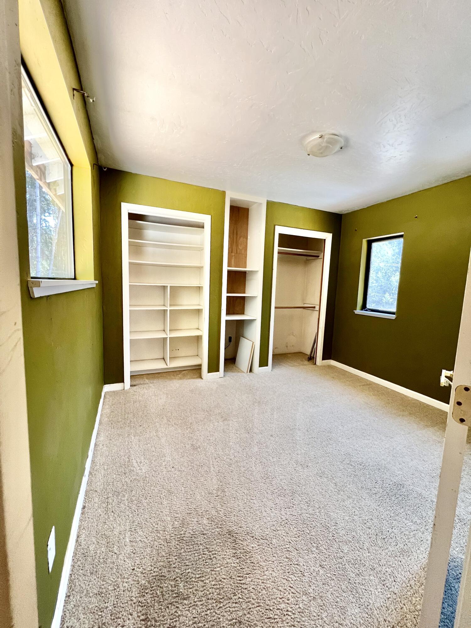 955 Spring Road Whitethorn, CA 95589 - Photo 17 of 74
